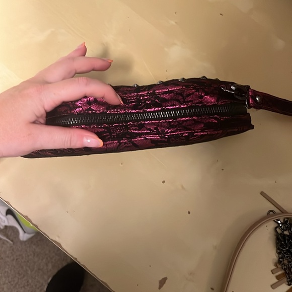 Studded lips ALDO purse with wristlet strap - Picture 3 of 4